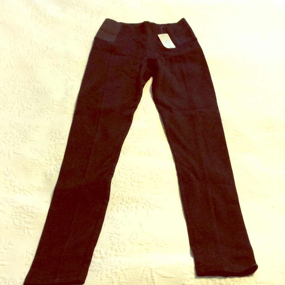 Black leggings!